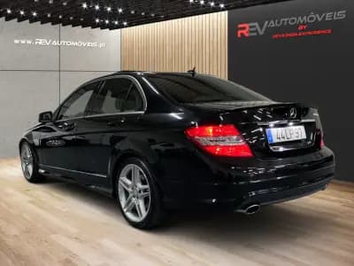 Sell Mercedes-Benz C 350 2010 - 17500 EUR, 142000 km - AUTO.MOTO.pt