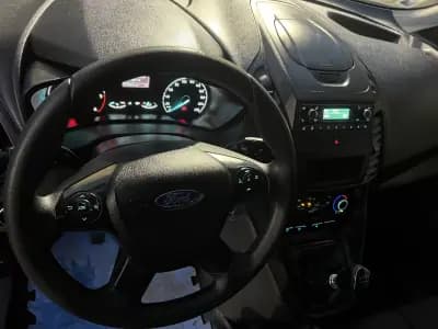 Sell Ford Transit Connect 2021 - 12499 EUR, 104000 km - AUTO.MOTO.pt