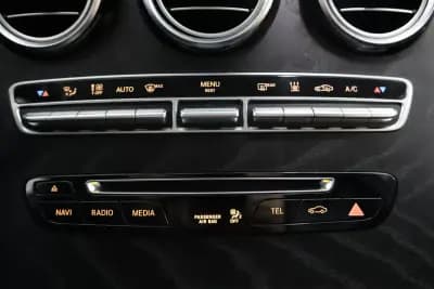 Sell Mercedes-Benz GLC 350 2017 - 39900 EUR, 90000 km - AUTO.MOTO.pt