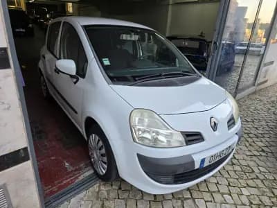 Vendo Renault Modus 2009 - 4500 EUR, 196787 km - AUTO.MOTO.pt