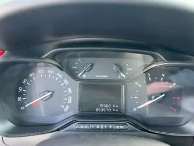 Vendo Citroën C3 2022 - 15000 EUR, 53289 km - AUTO.MOTO.pt