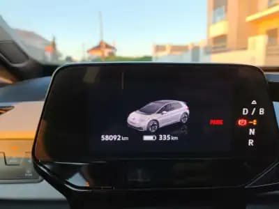 Vendo Volkswagen ID.3 2021 - 22965 EUR, 60600 km - AUTO.MOTO.pt