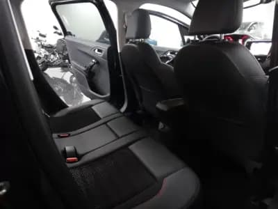 Sell Peugeot 2008 2017 - 11750 EUR, 65000 km - AUTO.MOTO.pt