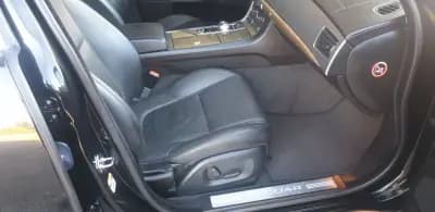 Sell Jaguar XF Sportbrake 2015 - 19990 EUR, 179000 km - AUTO.MOTO.pt