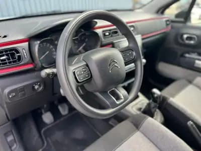 Vendo Citroën C3 2022 - 15000 EUR, 53289 km - AUTO.MOTO.pt