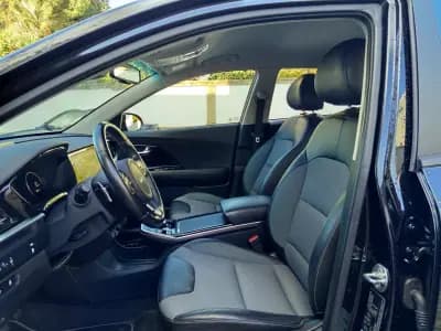 Vendo Kia e-Niro 2022 - 23490 EUR, 65800 km - AUTO.MOTO.pt