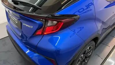 Vendo Toyota C-HR 2022 - 23990 EUR, 137566 km - AUTO.MOTO.pt