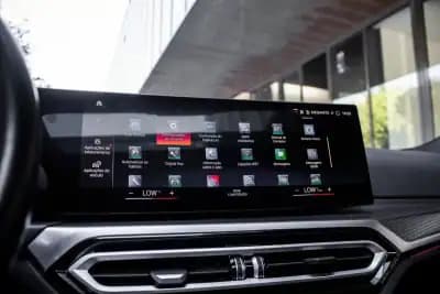 Vendo BMW 320 2022 - 34990 EUR, 75451 km - AUTO.MOTO.pt