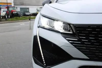 Sell Peugeot 408 2024 - 28900 EUR, 7058 km - AUTO.MOTO.pt