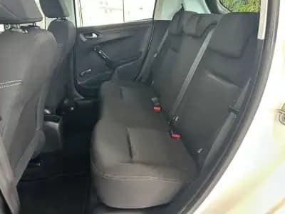 Sell Peugeot 208 2018 - 11990 EUR, 141744 km - AUTO.MOTO.pt