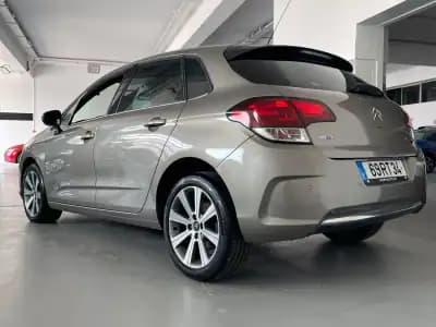 Sell Citroën C4 2016 - 10900 EUR, 147000 km - AUTO.MOTO.pt