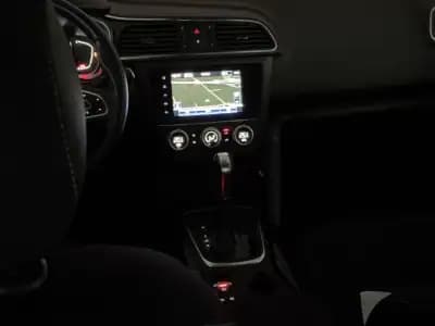 Vendo Renault Kadjar 2019 - 19990 EUR, 107258 km - AUTO.MOTO.pt