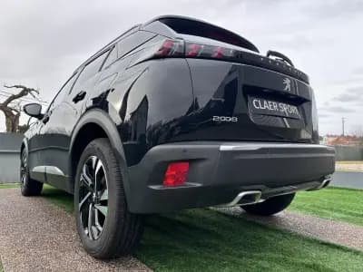 Vendo Peugeot 2008 2021 - 16900 EUR, 130000 km - AUTO.MOTO.pt