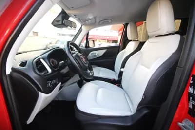 Sell Jeep Renegade 2018 - 15990 EUR, 116000 km - AUTO.MOTO.pt