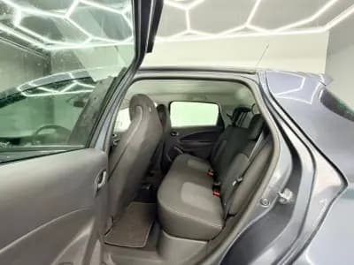 Vendo Renault Zoe 2017 - 10499 EUR, 105000 km - AUTO.MOTO.pt