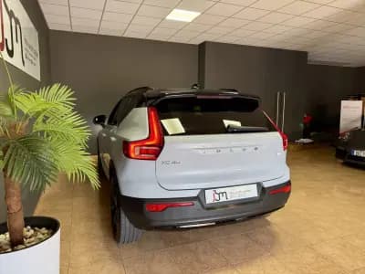 Sell Volvo XC 40 2021 - 26500 EUR, 139987 km - AUTO.MOTO.pt