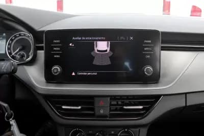 Vendo Skoda Kamiq 2023 - 17900 EUR, 77340 km - AUTO.MOTO.pt