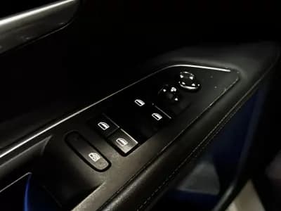 Sell Peugeot 3008 2021 - 21990 EUR, 83500 km - AUTO.MOTO.pt