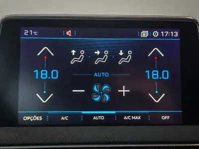 Vendo Peugeot 3008 2016 - 17450 EUR, 116000 km - AUTO.MOTO.pt