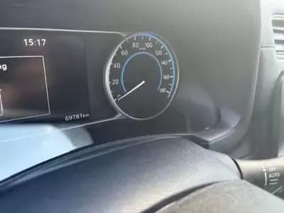 Vendo Nissan Leaf 2018 - 13999 EUR, 69000 km - AUTO.MOTO.pt