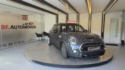 Sell MINI 2019 - 25500 EUR, 96321 km - AUTO.MOTO.pt