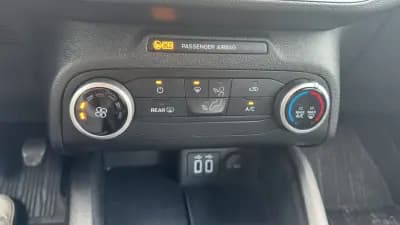 Vendo Ford Focus SW 2021 - 15900 EUR, 112000 km - AUTO.MOTO.pt