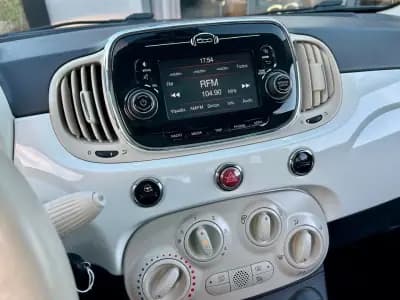 Vendo Fiat 500 2017 - 12490 EUR, 83302 km - AUTO.MOTO.pt