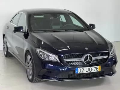 Vendo Mercedes-Benz CLA 180 2018 - 21950 EUR, 77215 km - AUTO.MOTO.pt