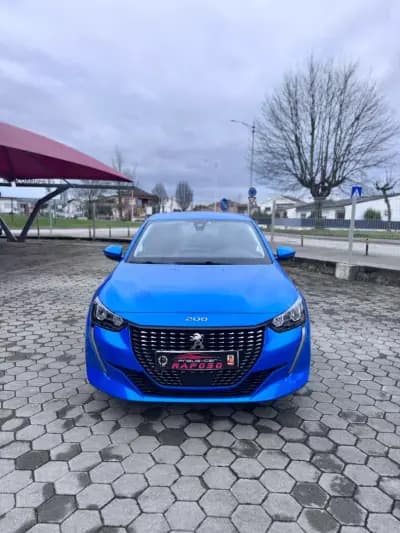 Sell Peugeot 208 2021 - 15500 EUR, 71335 km - AUTO.MOTO.pt
