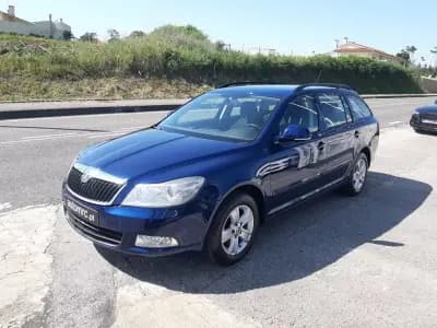 Sell Skoda Octavia Break 2010 - 5900 EUR, 183792 km - AUTO.MOTO.pt