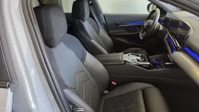 Vendo BMW 530e 2024 - 59900 EUR, 38890 km - AUTO.MOTO.pt