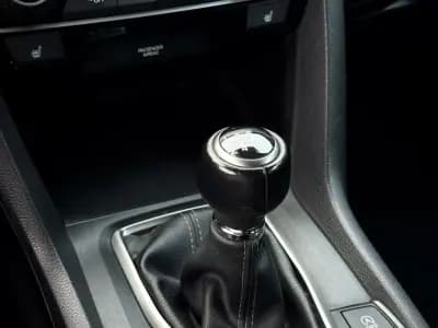 Vendo Honda Civic 2017 - 17950 EUR, 90000 km - AUTO.MOTO.pt