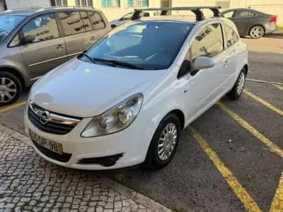 Vendo Opel Corsa 2007 - 2900 EUR, 339000 km - AUTO.MOTO.pt