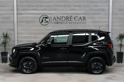 Vendo Jeep Renegade 2022 - 23950 EUR, 10796 km - AUTO.MOTO.pt