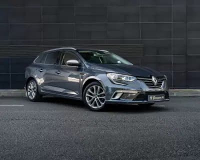 Sell Renault Mégane Sport Tourer 2018 - 15990 EUR, 126740 km - AUTO.MOTO.pt