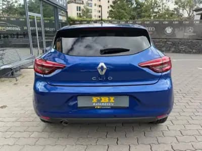 Vendo Renault Clio 2021 - 14500 EUR, 91360 km - AUTO.MOTO.pt