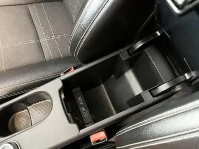 Sell Mercedes-Benz GLA 180 2015 - 17600 EUR, 152300 km - AUTO.MOTO.pt