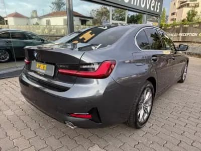 Vendo BMW 320 2021 - 28900 EUR, 40400 km - AUTO.MOTO.pt