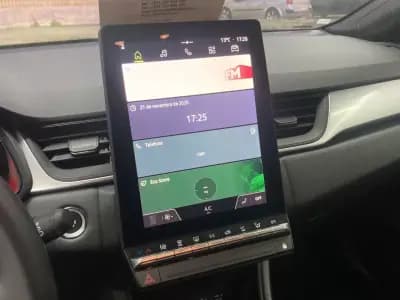 Vendo Renault Captur 2024 - 27500 EUR, 19000 km - AUTO.MOTO.pt