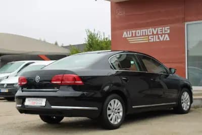 Vendo Volkswagen Passat 2011 - 10990 EUR, 174000 km - AUTO.MOTO.pt