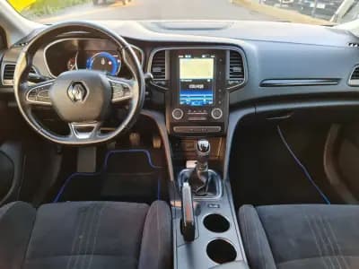 Vendo Renault Mégane 2016 - 14990 EUR, 179000 km - AUTO.MOTO.pt