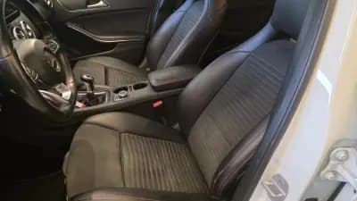 Vendo Mercedes-Benz A 200 2016 - 19950 EUR, 229807 km - AUTO.MOTO.pt