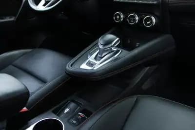 Vendo Renault Captur 2020 - 17900 EUR, 131971 km - AUTO.MOTO.pt