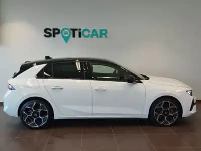 Sell Opel Astra 2023 - 31000 EUR, 11950 km - AUTO.MOTO.pt