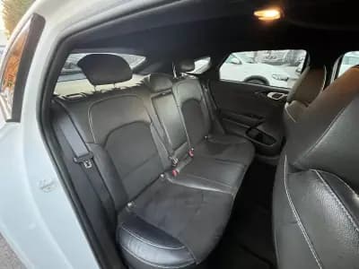 Vendo Kia ProCeed 2022 - 19450 EUR, 92000 km - AUTO.MOTO.pt