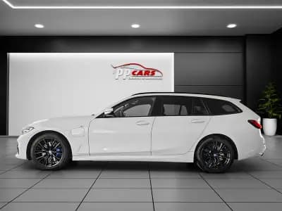 Sell BMW 330 2021 - 35000 EUR, 85000 km - AUTO.MOTO.pt