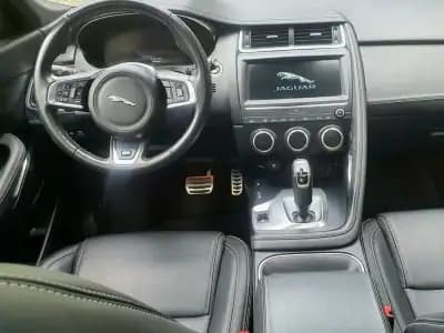 Vendo Jaguar E-Pace 2018 - 21400 EUR, 189000 km - AUTO.MOTO.pt