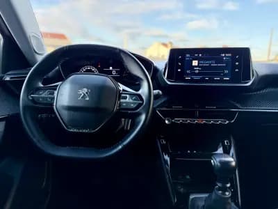Sell Peugeot 2008 2021 - 18950 EUR, 63000 km - AUTO.MOTO.pt