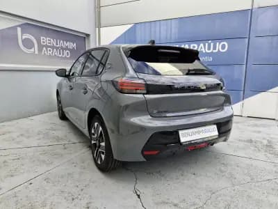 Vendo Peugeot 208 2023 - 29250 EUR, 4874 km - AUTO.MOTO.pt