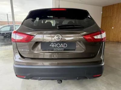 Sell Nissan Qashqai 2015 - 14500 EUR, 171000 km - AUTO.MOTO.pt